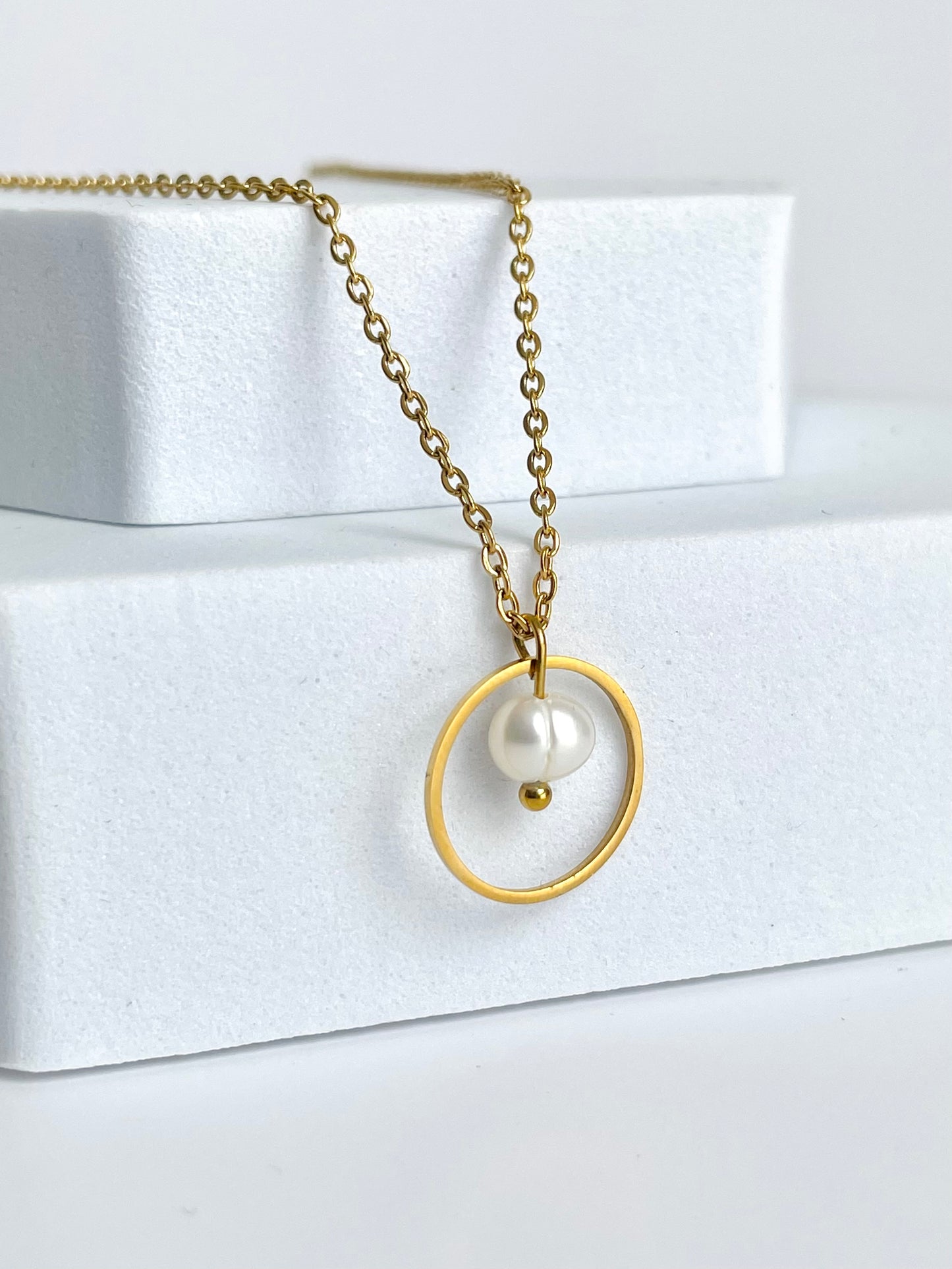 Collier perle d’eau douce Chloé