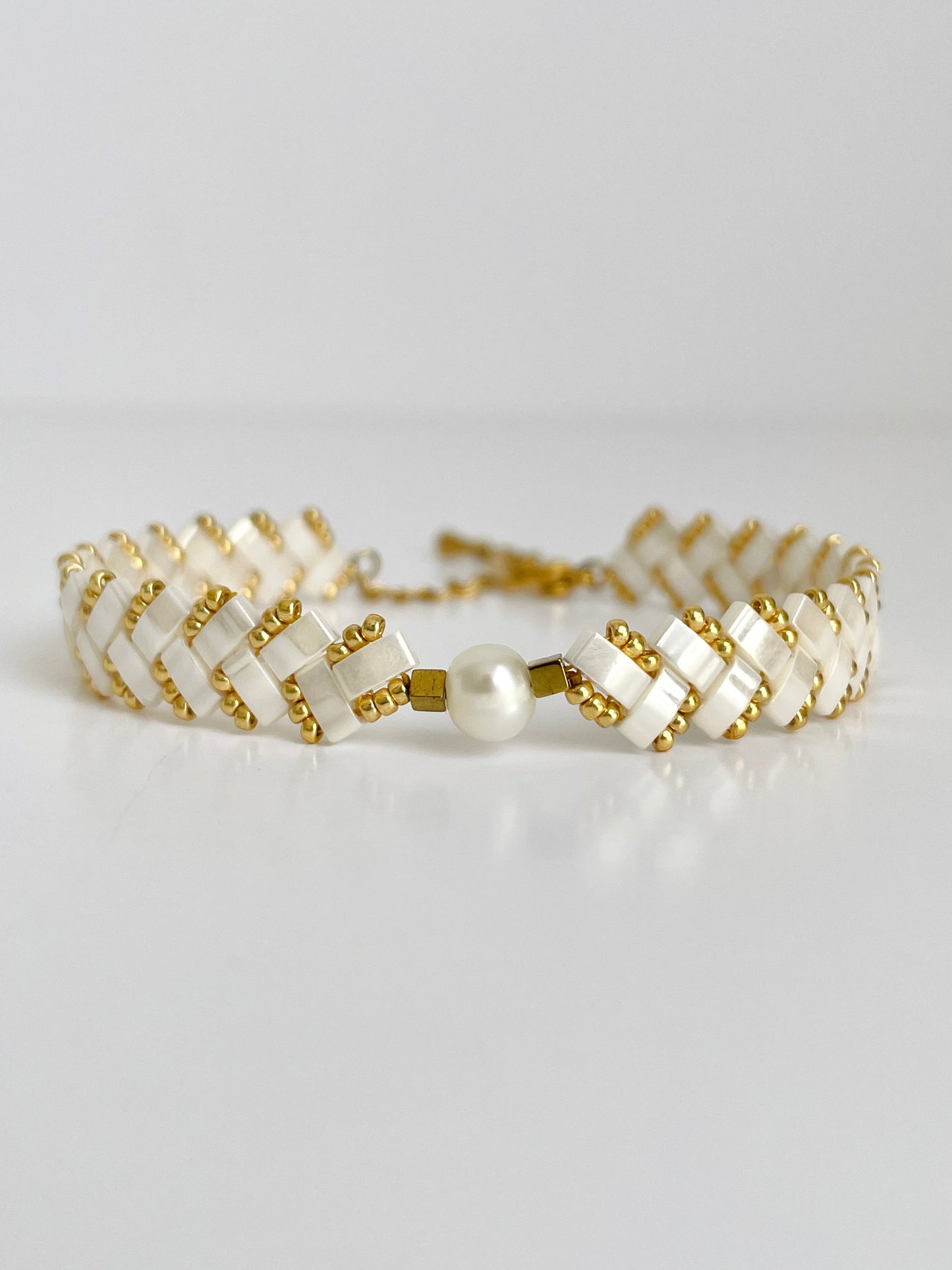 Bracelet Mina avec pierre naturelle